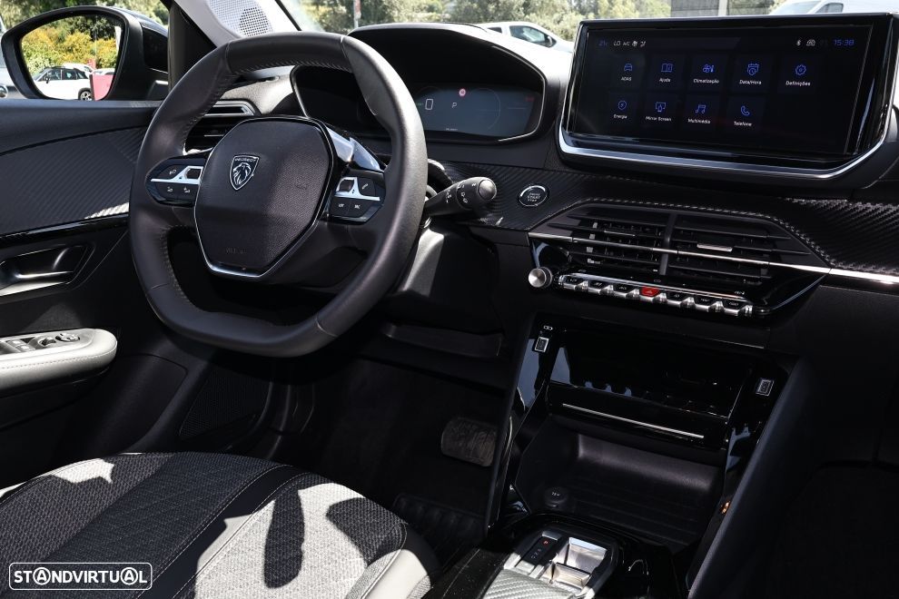 Peugeot e-208 51 kWh Allure - 11