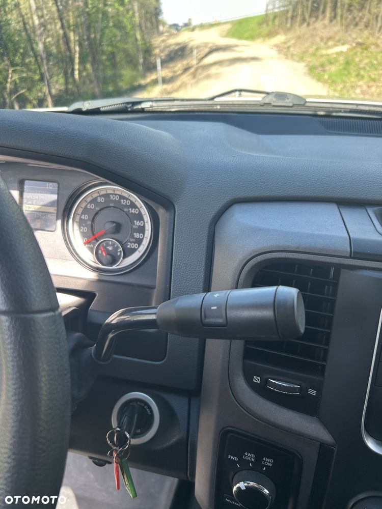 Dodge RAM - 19