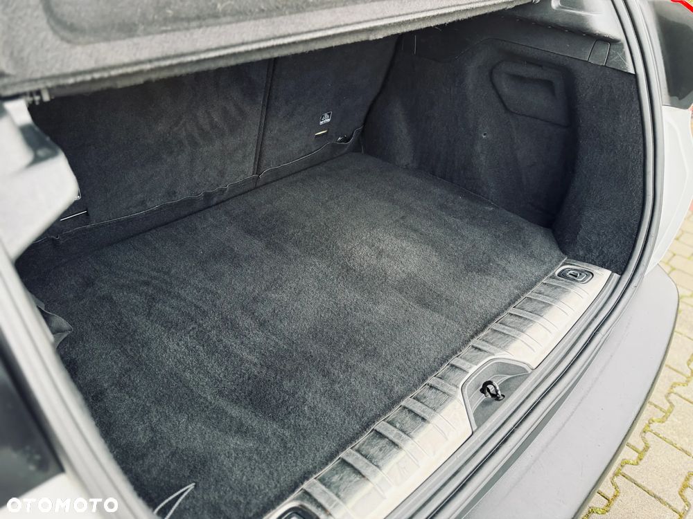 Peugeot 2008 BlueHDi FAP 120 STOP & START Crossway - 15