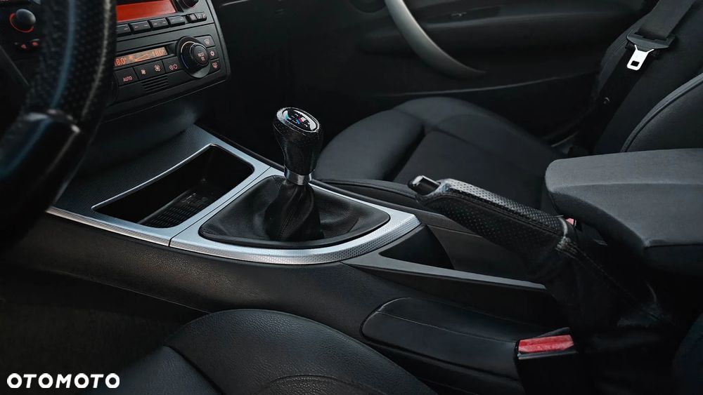 BMW Seria 1 118i - 14