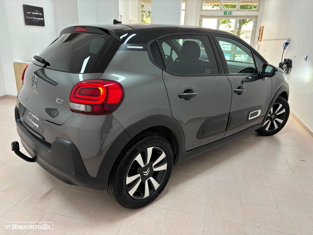 Citroën C3 1.2 PureTech Shine - 3