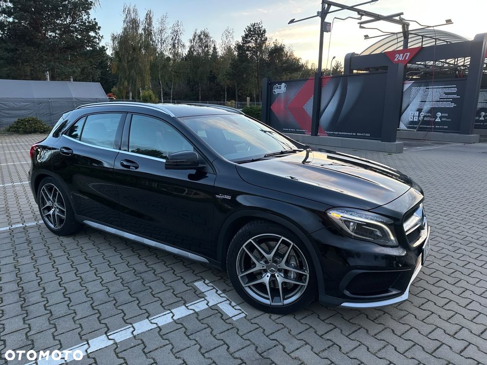 Mercedes-Benz GLA AMG 45 4Matic AMG Speedshift 7G-DCT AMG Night Edition - 17