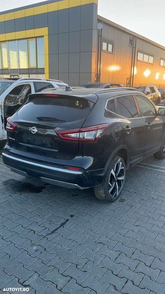 Dezmembram Nissan Qashqai 1.3 TCE din 2021 automat