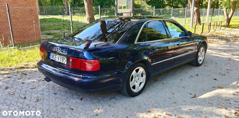 Audi A8 - 3