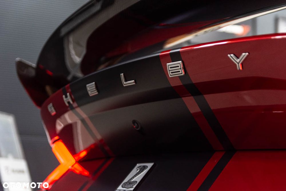 Ford Mustang - 10