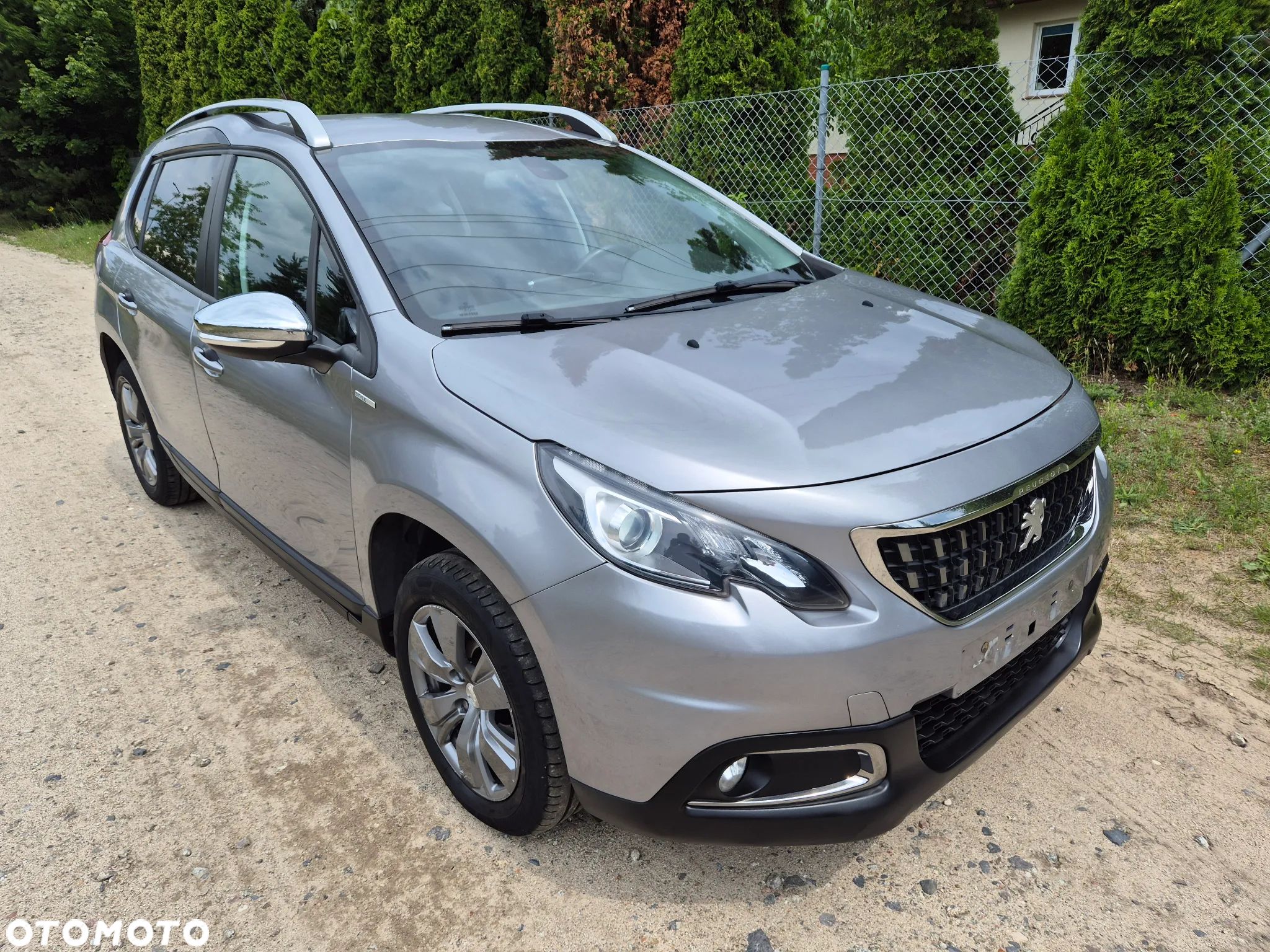 Peugeot 2008 PureTech 82 Style - 1