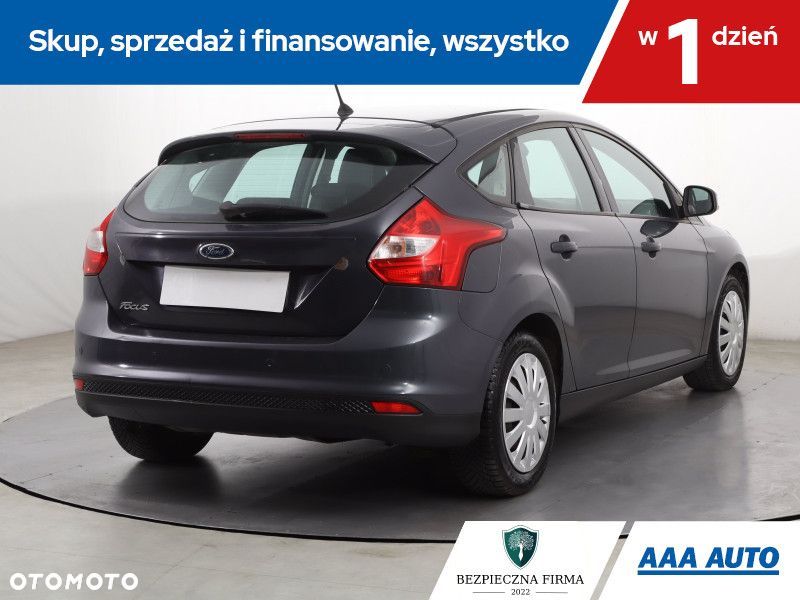 Ford Focus - 7
