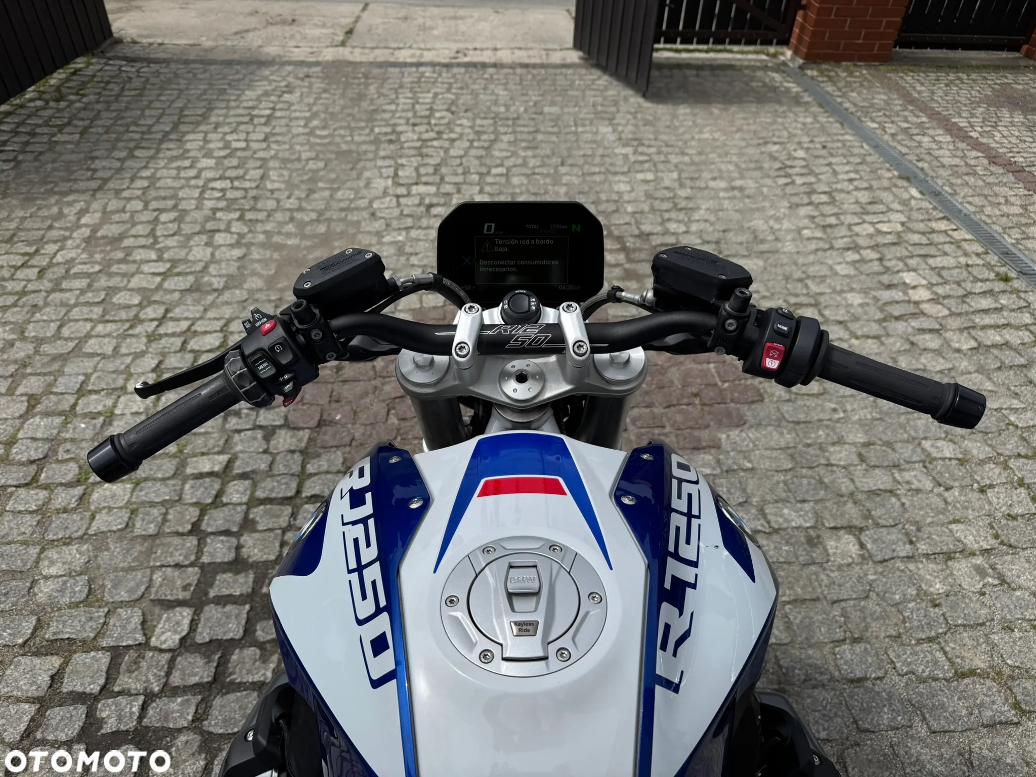 BMW R - 11