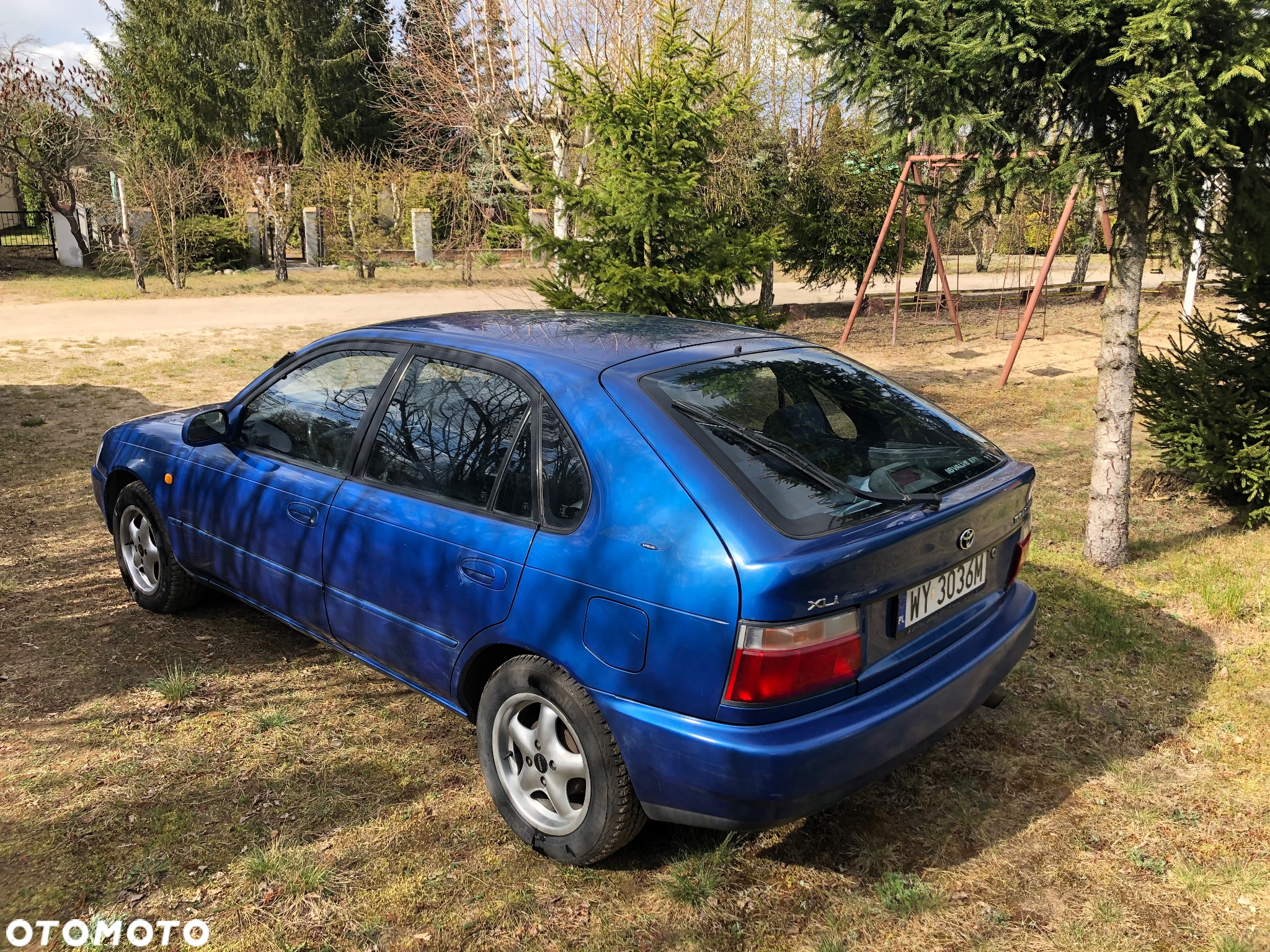 Toyota Corolla - 4