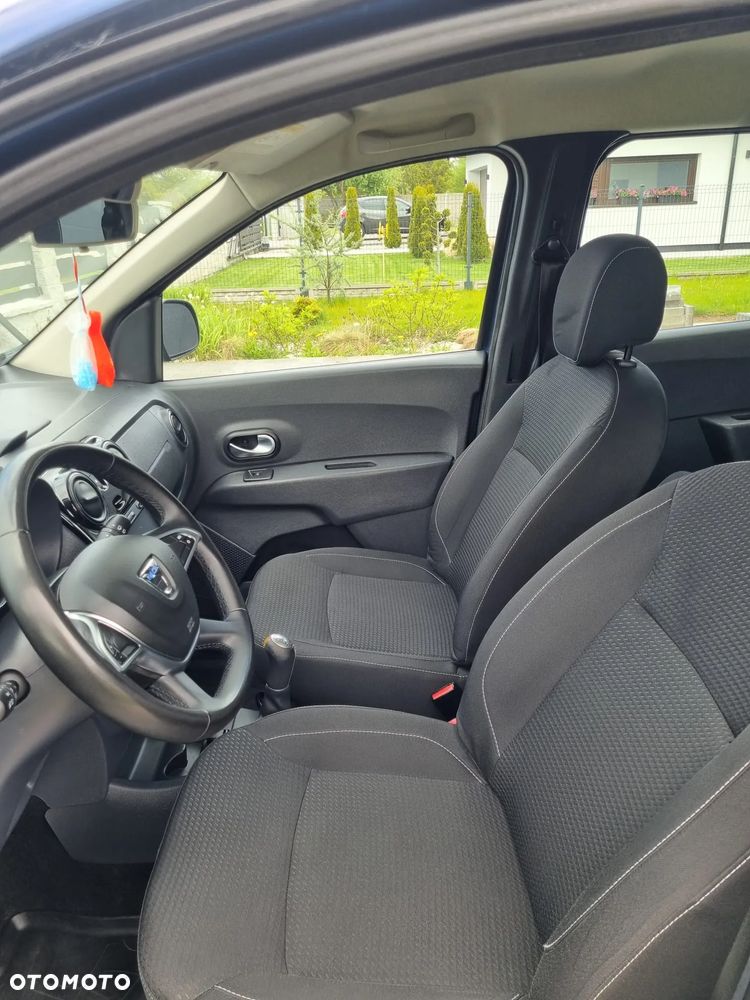 Dacia Lodgy 1.6 SCe Connected by Orange S&S - 16