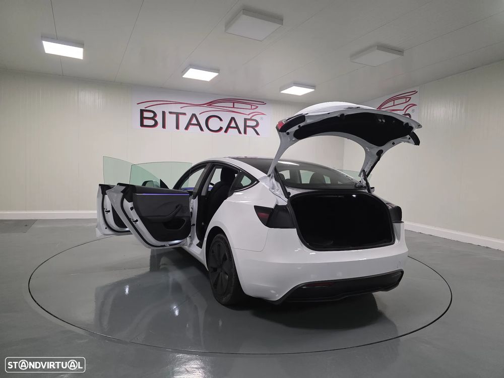 Tesla Model 3 Tração Traseira Premium - 23