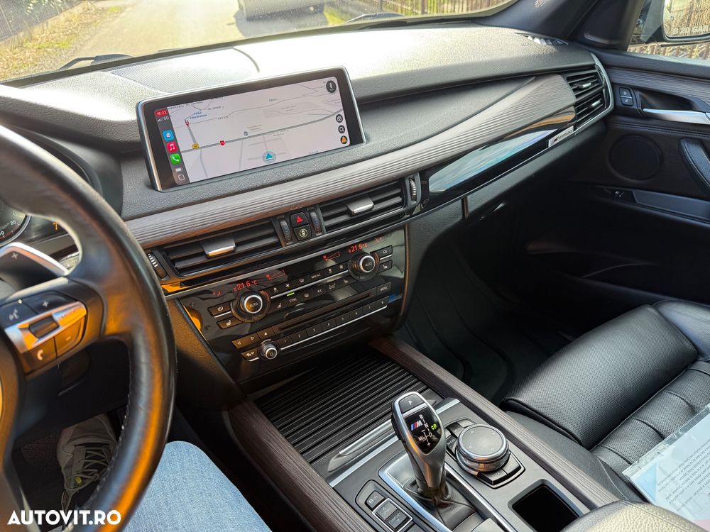 BMW X5 M M50d - 13