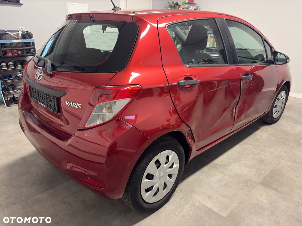 Toyota Yaris 1.33 VVT-i Comfort - 4