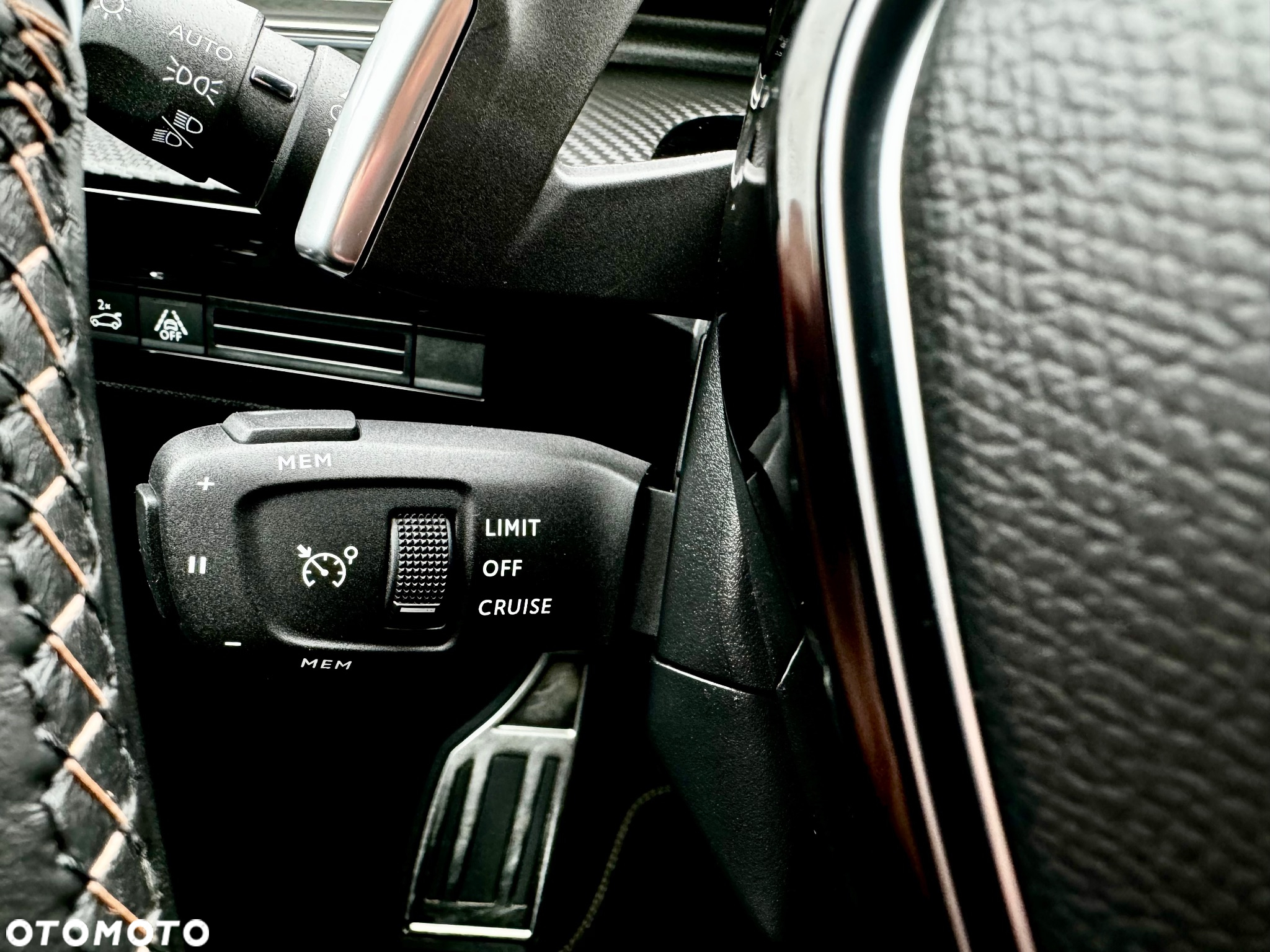 Peugeot 508 SW BlueHDi 130 GT S&S EAT8 - 36