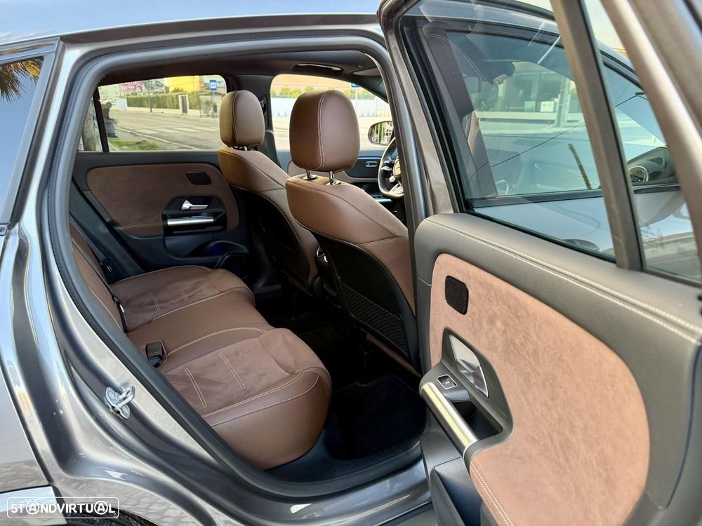 Mercedes-Benz GLA 35 AMG 4Matic - 12