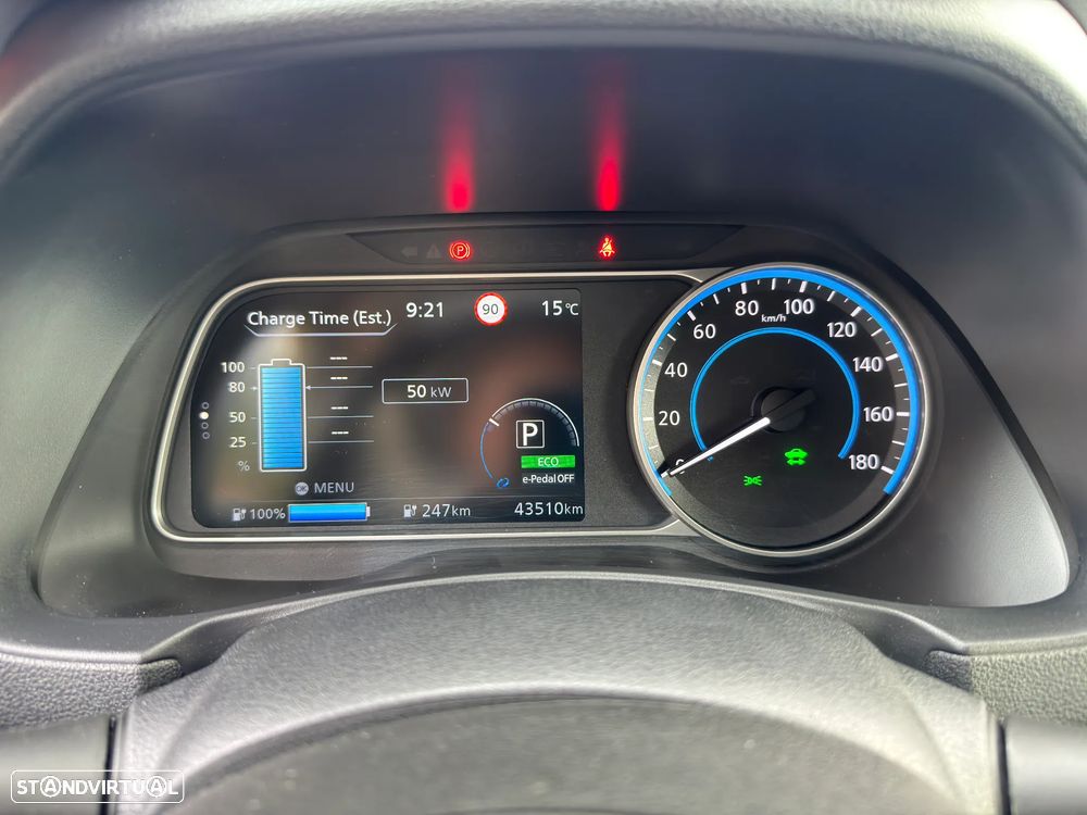 Nissan Leaf N-Connecta - 11