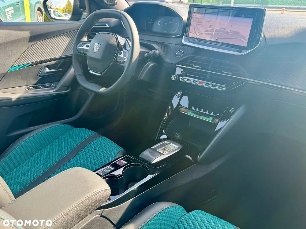 Peugeot 2008 PureTech mHEV Envy e-DCS6 - 21
