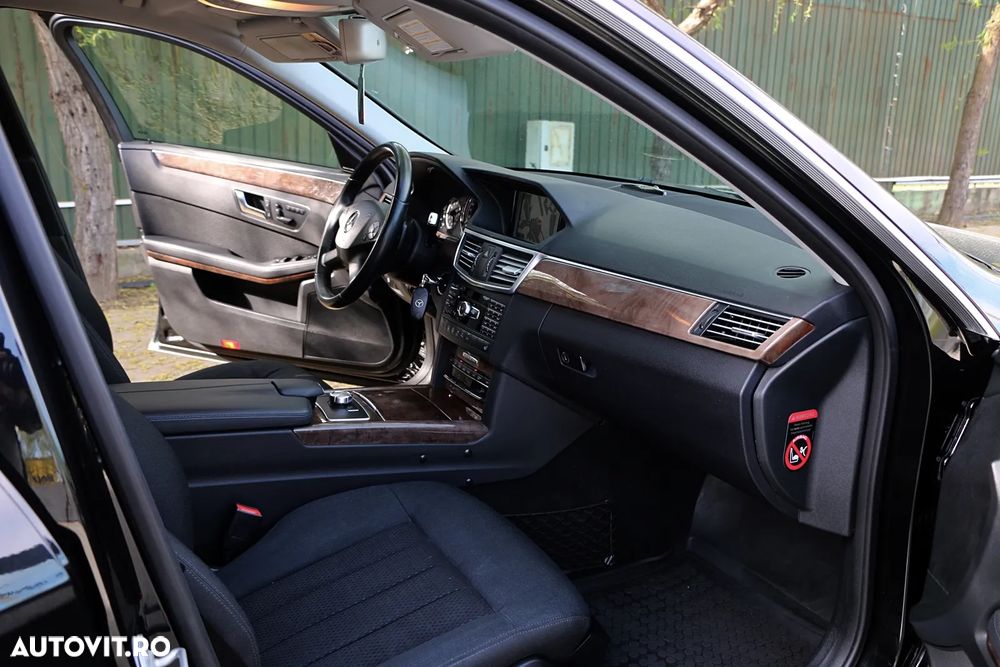 Mercedes-Benz E 250 CDI 4MATIC 7G-TRONIC Elegance - 11