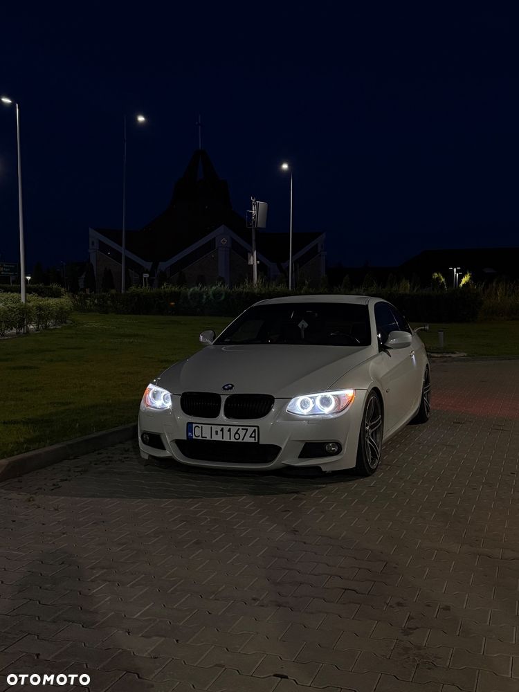 BMW Seria 3 325i - 9
