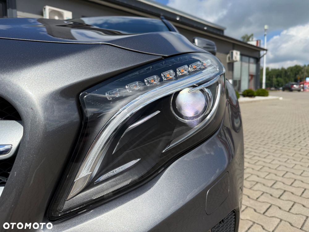Mercedes-Benz GLA 200 Edition 1 - 33