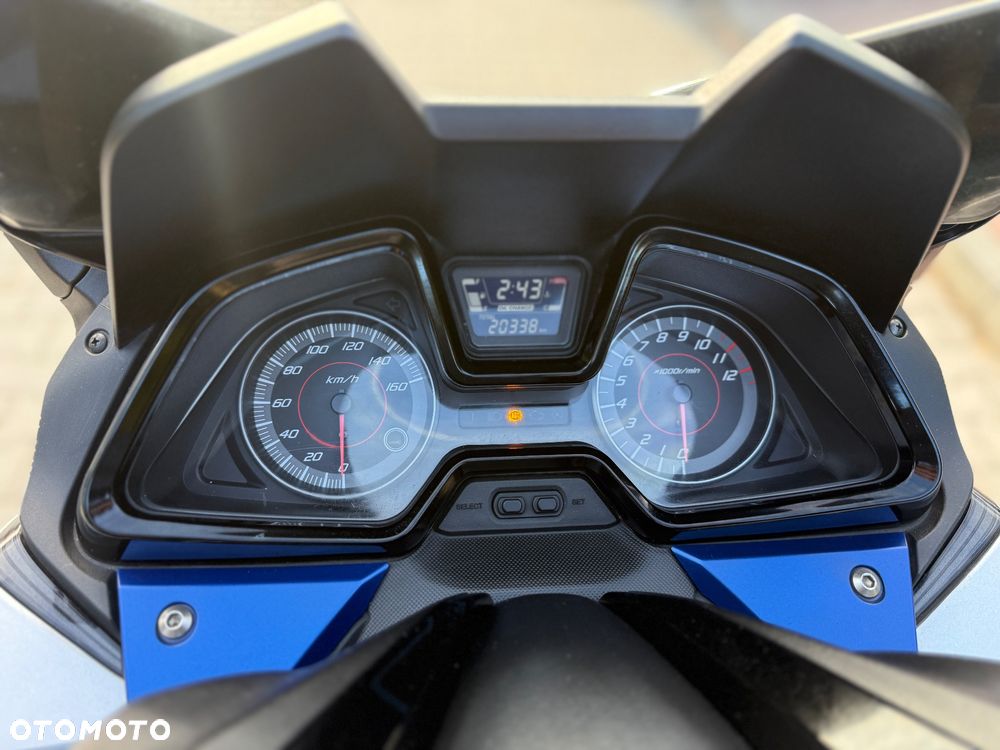 Honda NSS - 28
