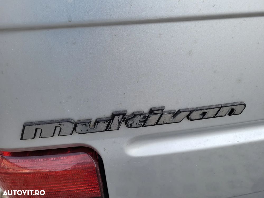 Volkswagen Multivan - 7