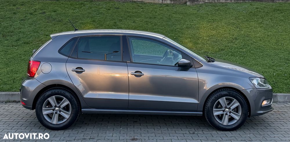 Volkswagen Polo 1.4 TDI (Blue Motion Technology) Comfortline - 12