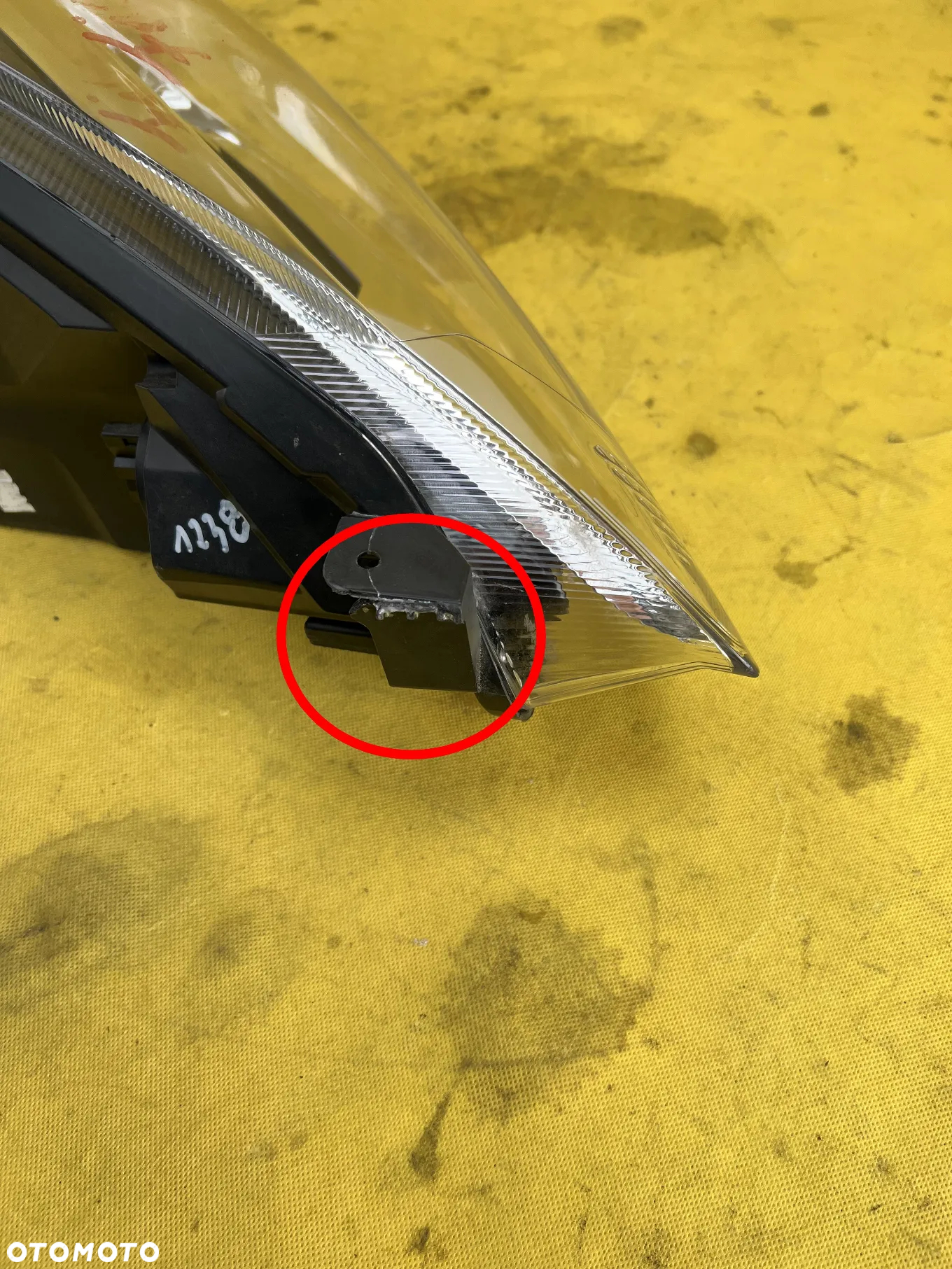LAMPA LEWY PRZÓD FORD FIESTA MK8 L1BB-13E015-CD ORYGINAŁ - 8