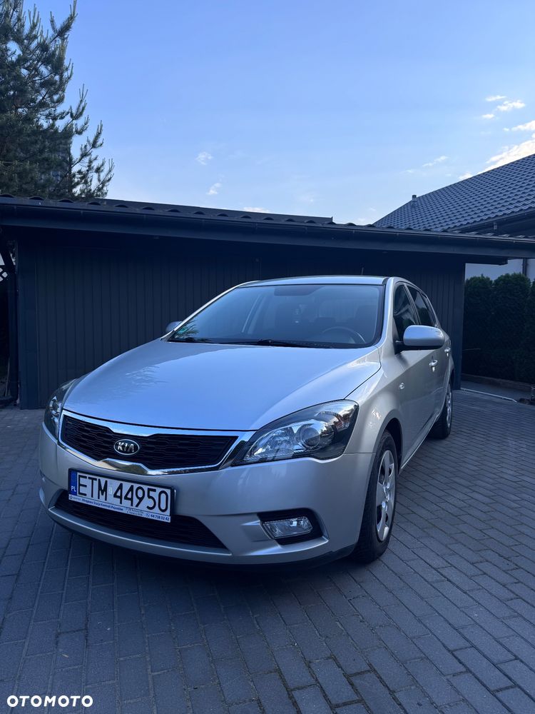 Kia Ceed 1.4 L - 1