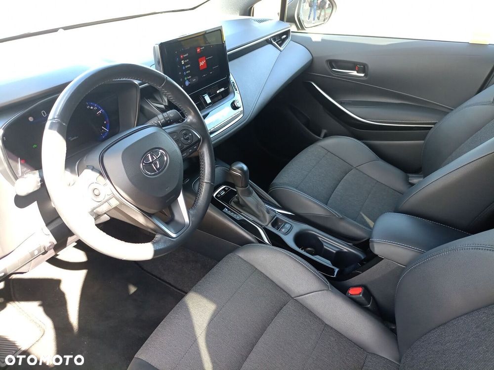 Toyota Corolla 1.8 Hybrid Comfort - 10