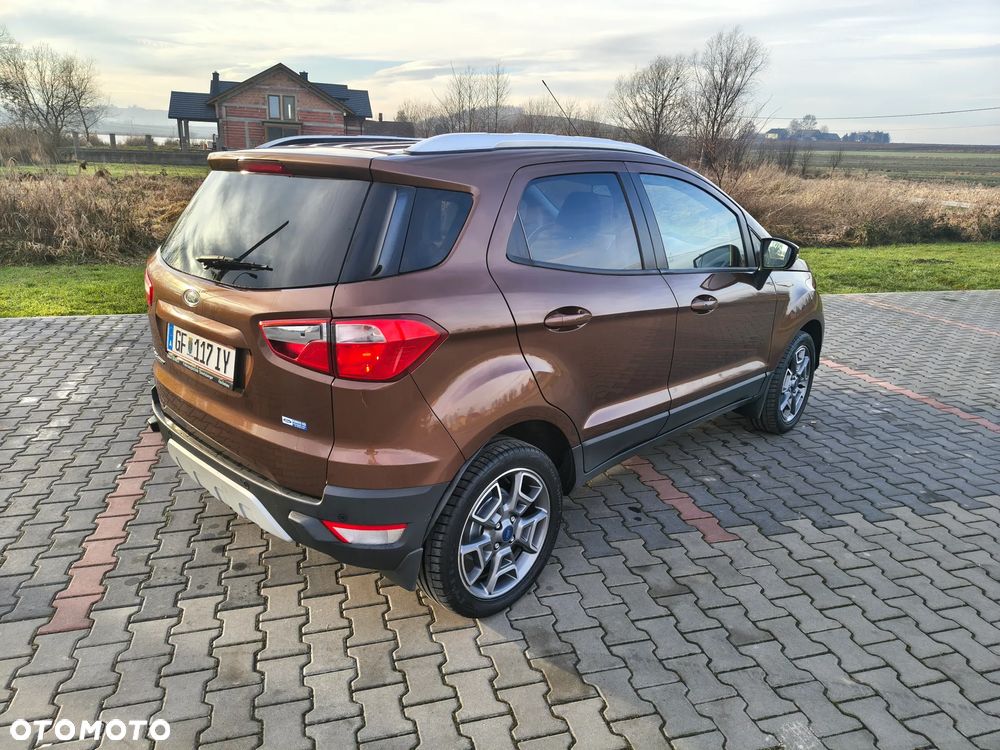 Ford EcoSport 1.5 TDCi TITANIUM - 4