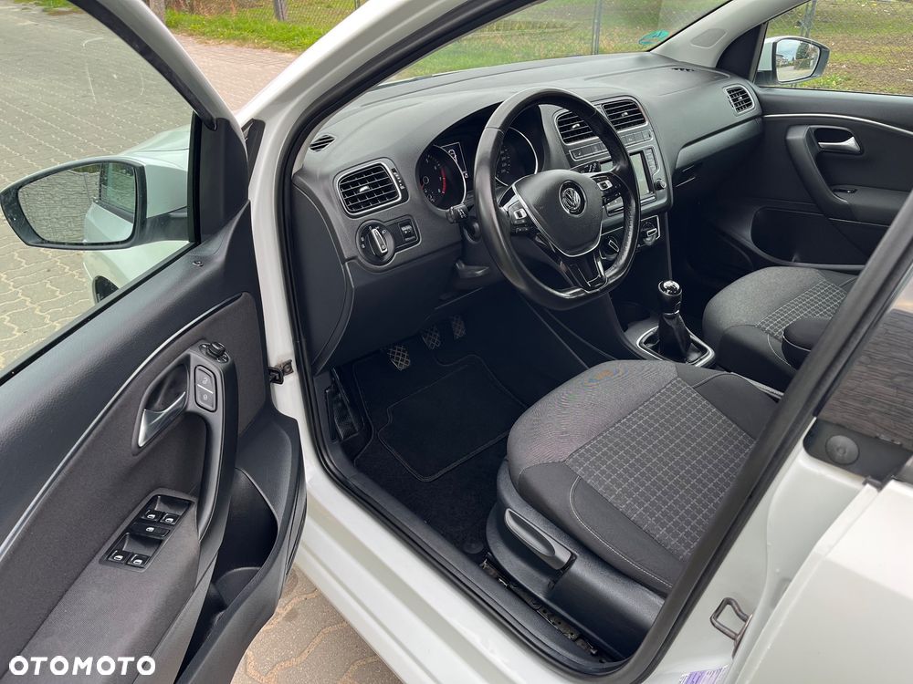 Volkswagen Polo 1.2 TSI (Blue Motion Technology) Comfortline - 18