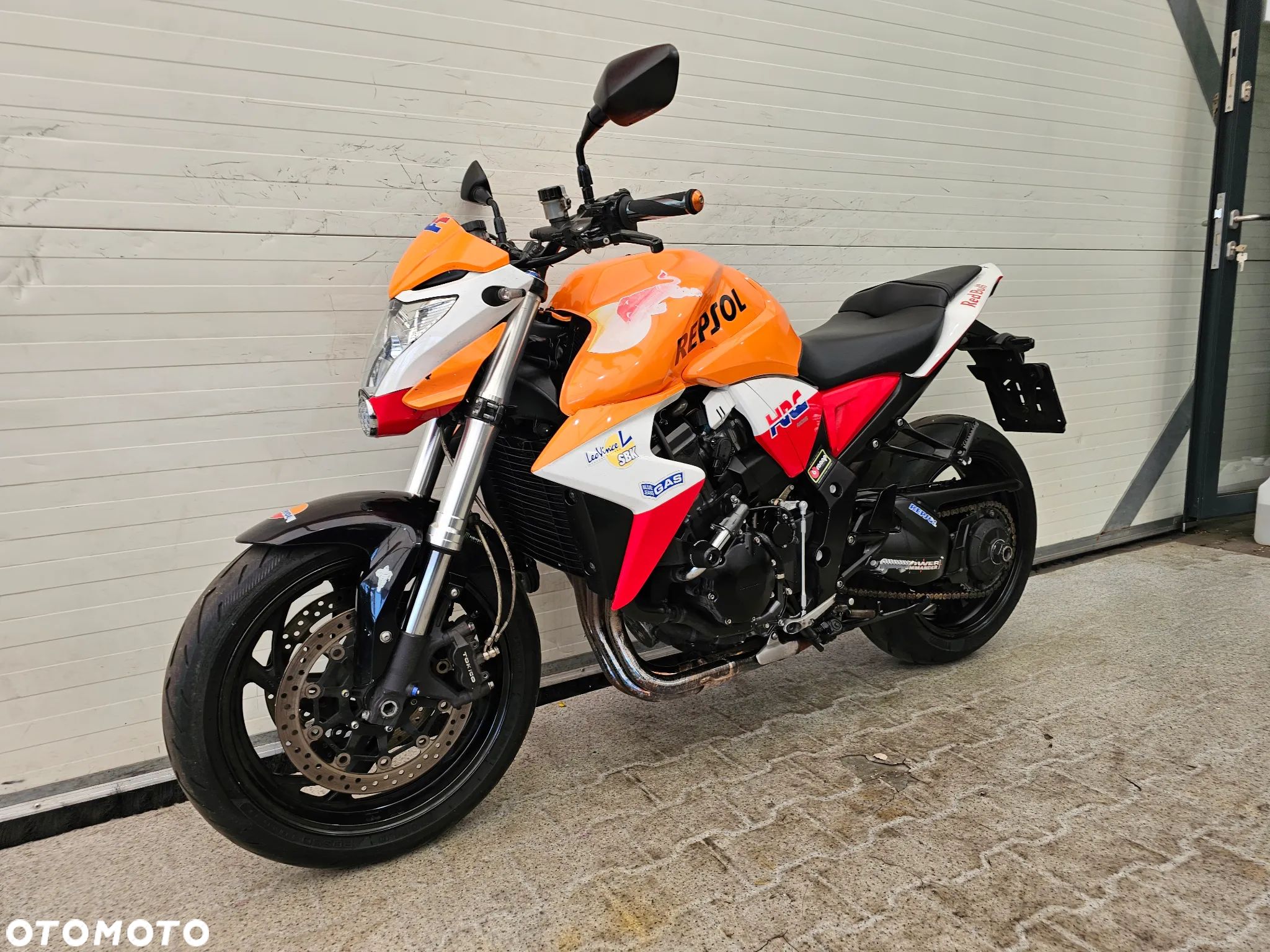Honda CB - 1