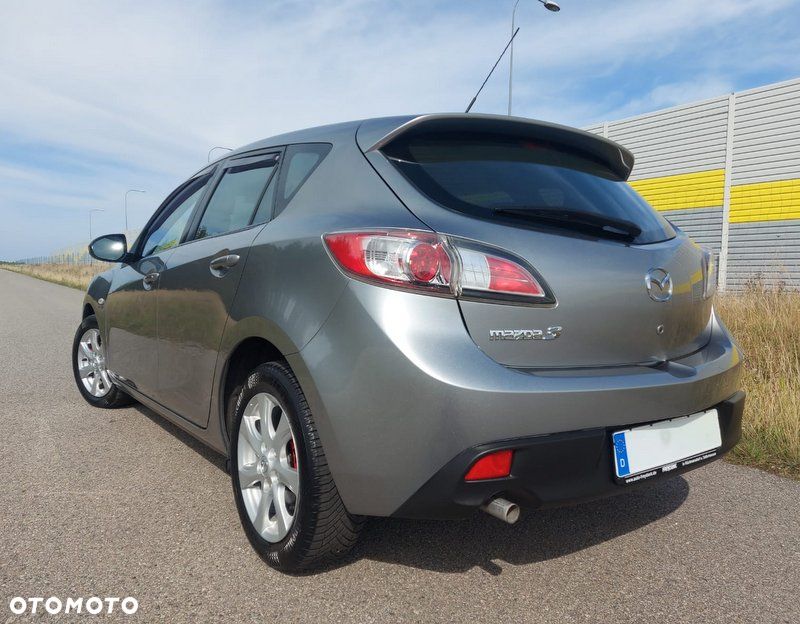 Mazda 3 - 4