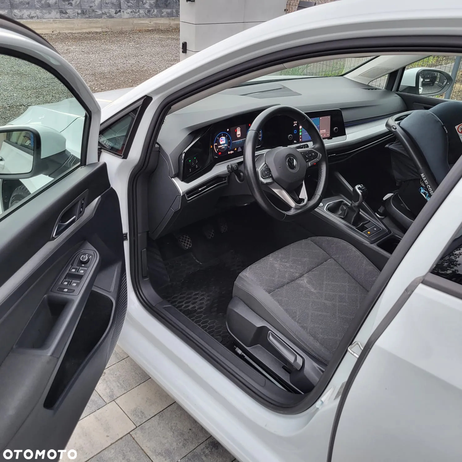 Volkswagen Golf - 14