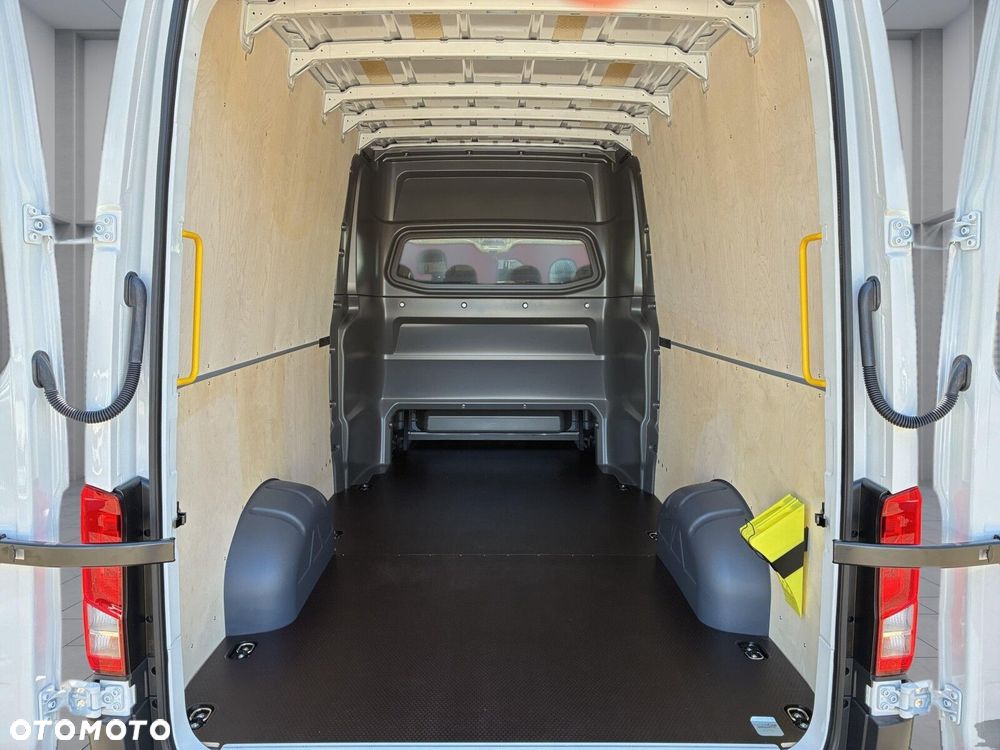 Volkswagen Crafter 35 Brygadówka/AUTOMAT/L4H3, 2.0 BiTDI 163KM, 4490mm, Wysoki dach, r.o. 4490 mm - 13