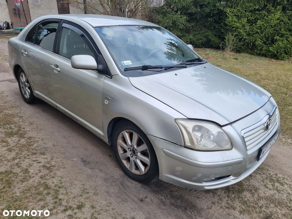 Toyota Avensis 2.0 D-4D High - 1