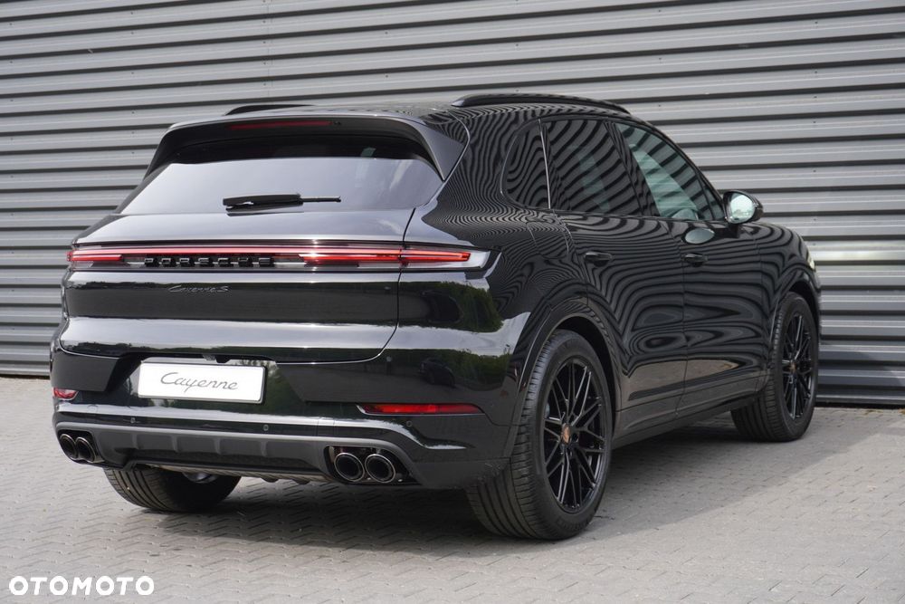 Porsche Cayenne S - 6