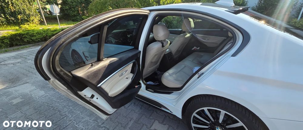 BMW Seria 3 - 26