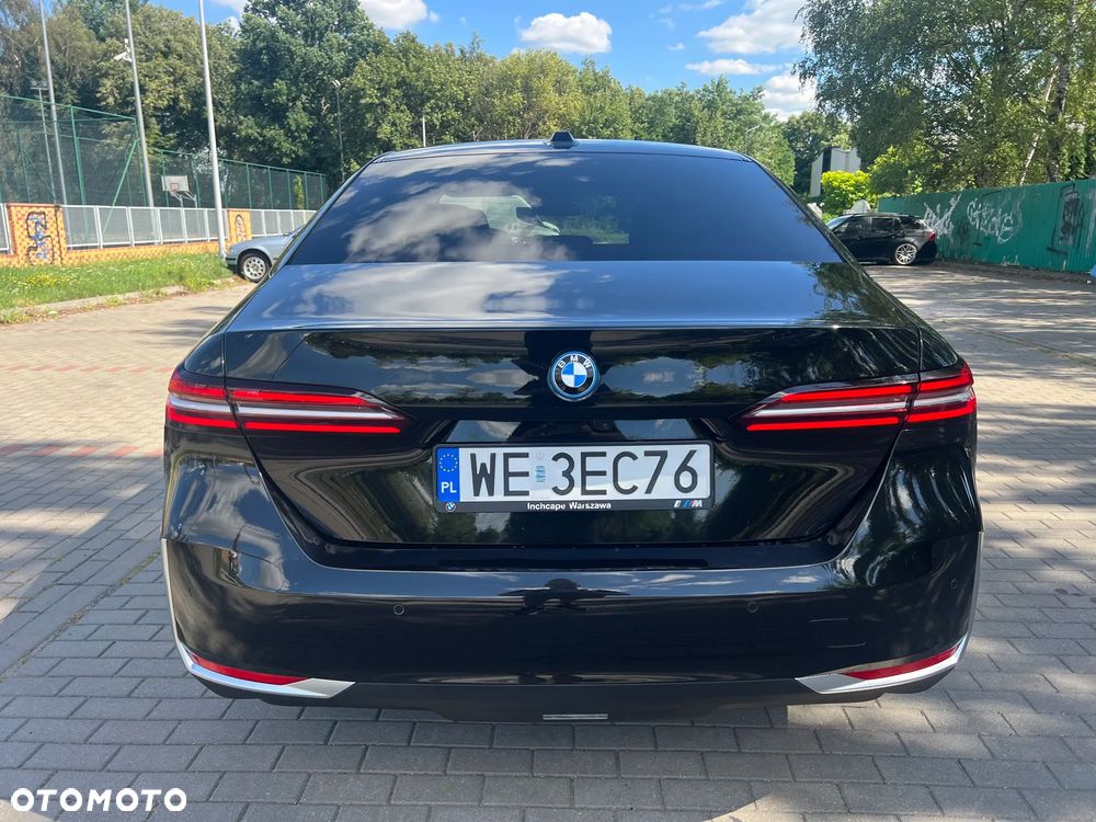 BMW Seria 5 530e PHEV - 6