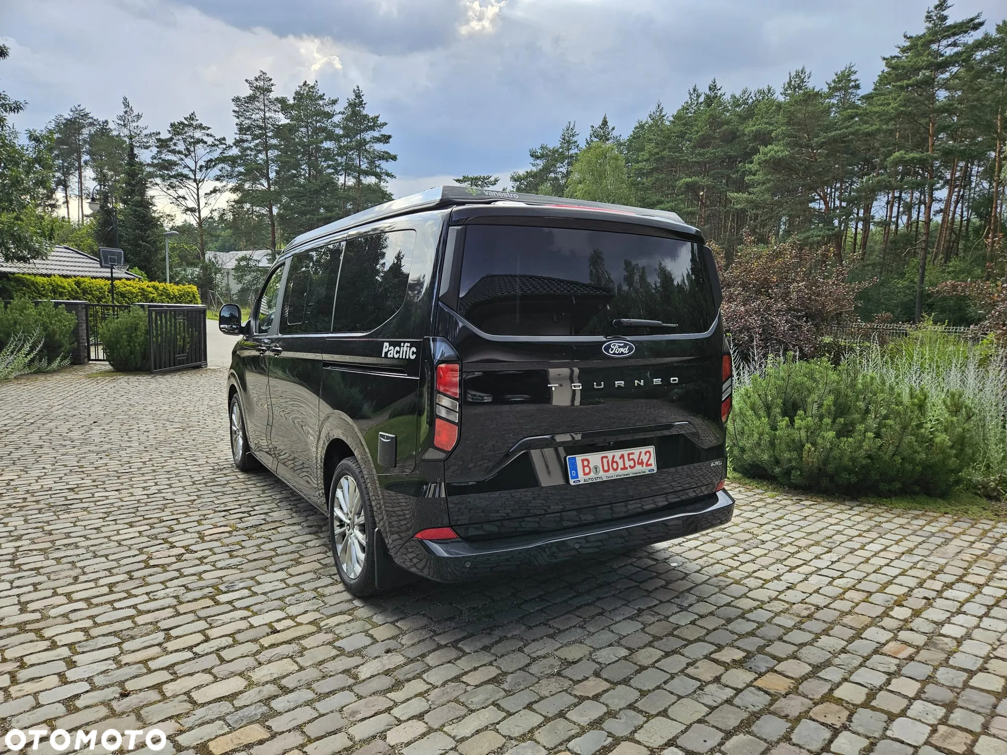 Ford Tourneo Custom 2.0 EcoBlue L1 Titanium SelectShift - 5