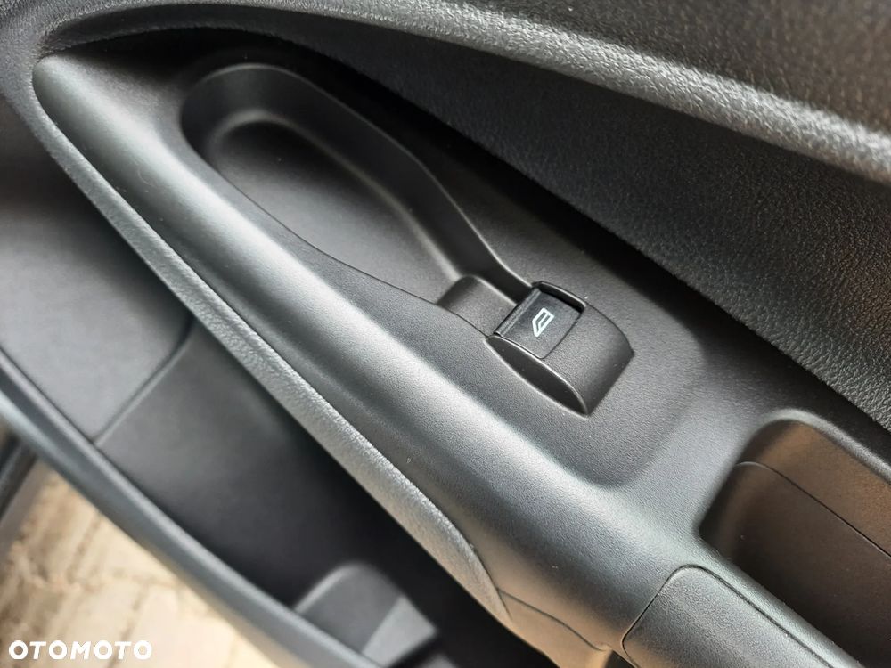 Ford Transit Connect - 29