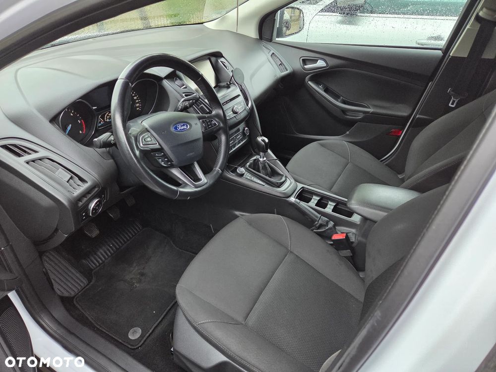 Ford Focus - 15