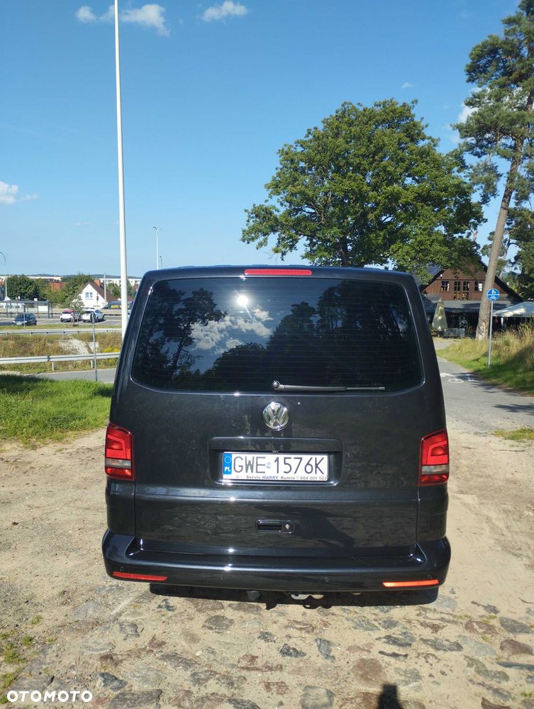 Volkswagen Multivan - 2