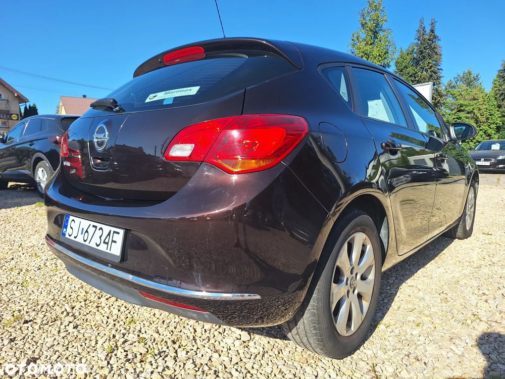 Opel Astra 1.6 Enjoy - 11