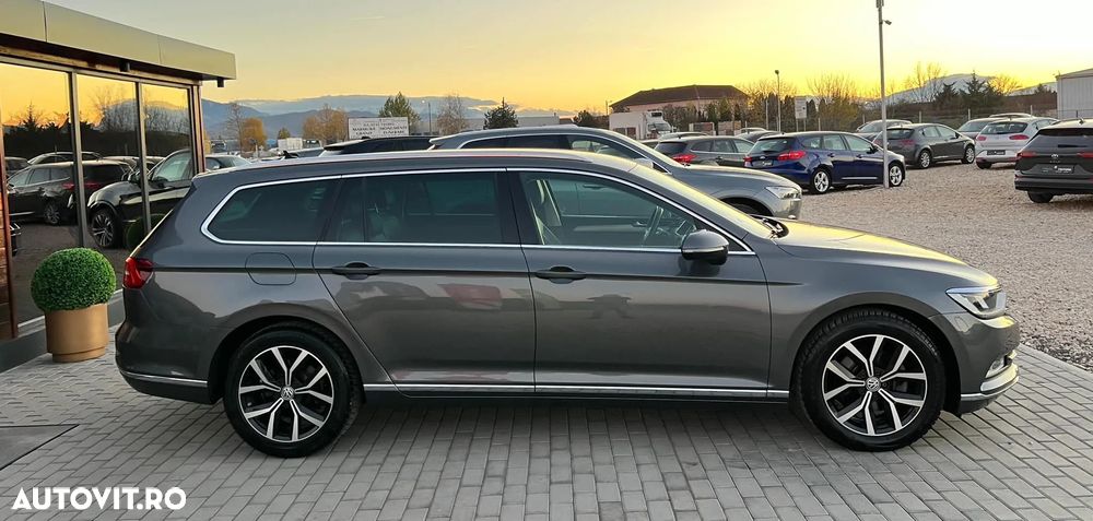 Volkswagen Passat Variant 2.0 TDI DSG (BlueMotion Technology) Highline - 12