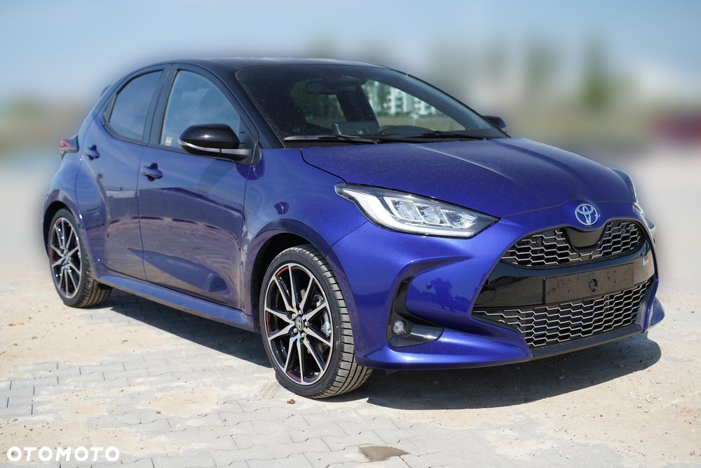 Toyota Yaris Hybrid 1.5 GR Sport - 3