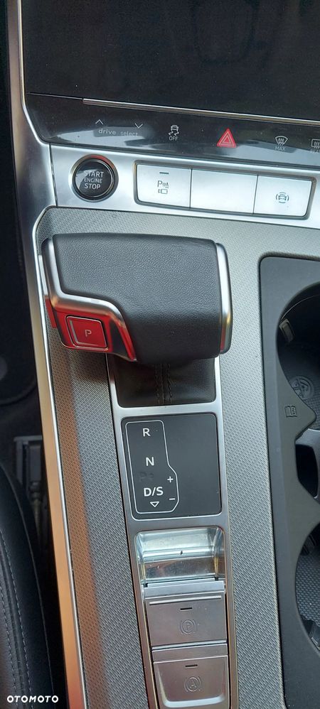Audi A6 Avant 40 TDI quattro S tronic - 24