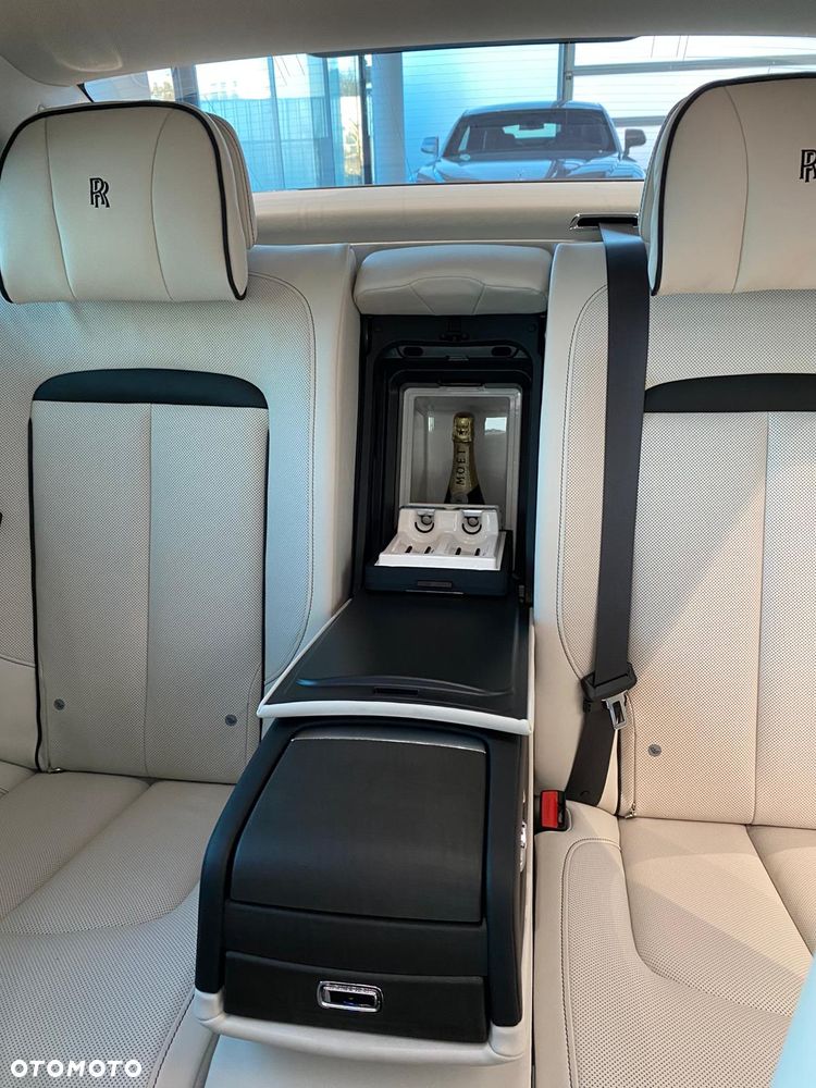 Rolls-Royce Ghost - 19