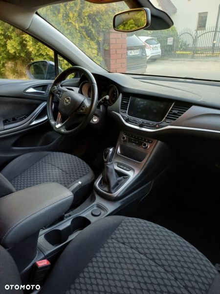 Opel Astra 1.6 CDTI Dynamic - 8
